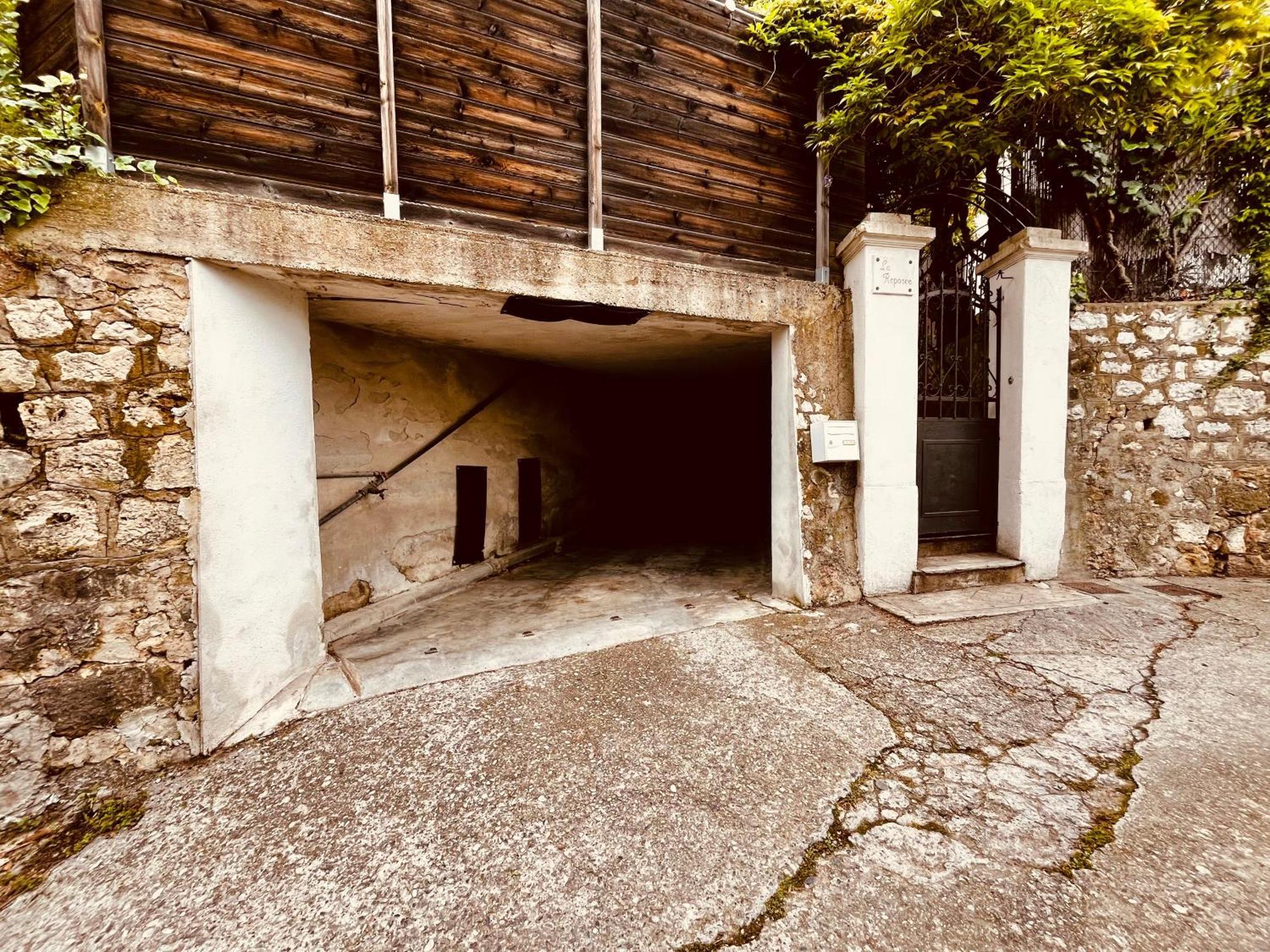 La Reposee, Bas De Villa En Plein Coeur De Vence Exterior photo