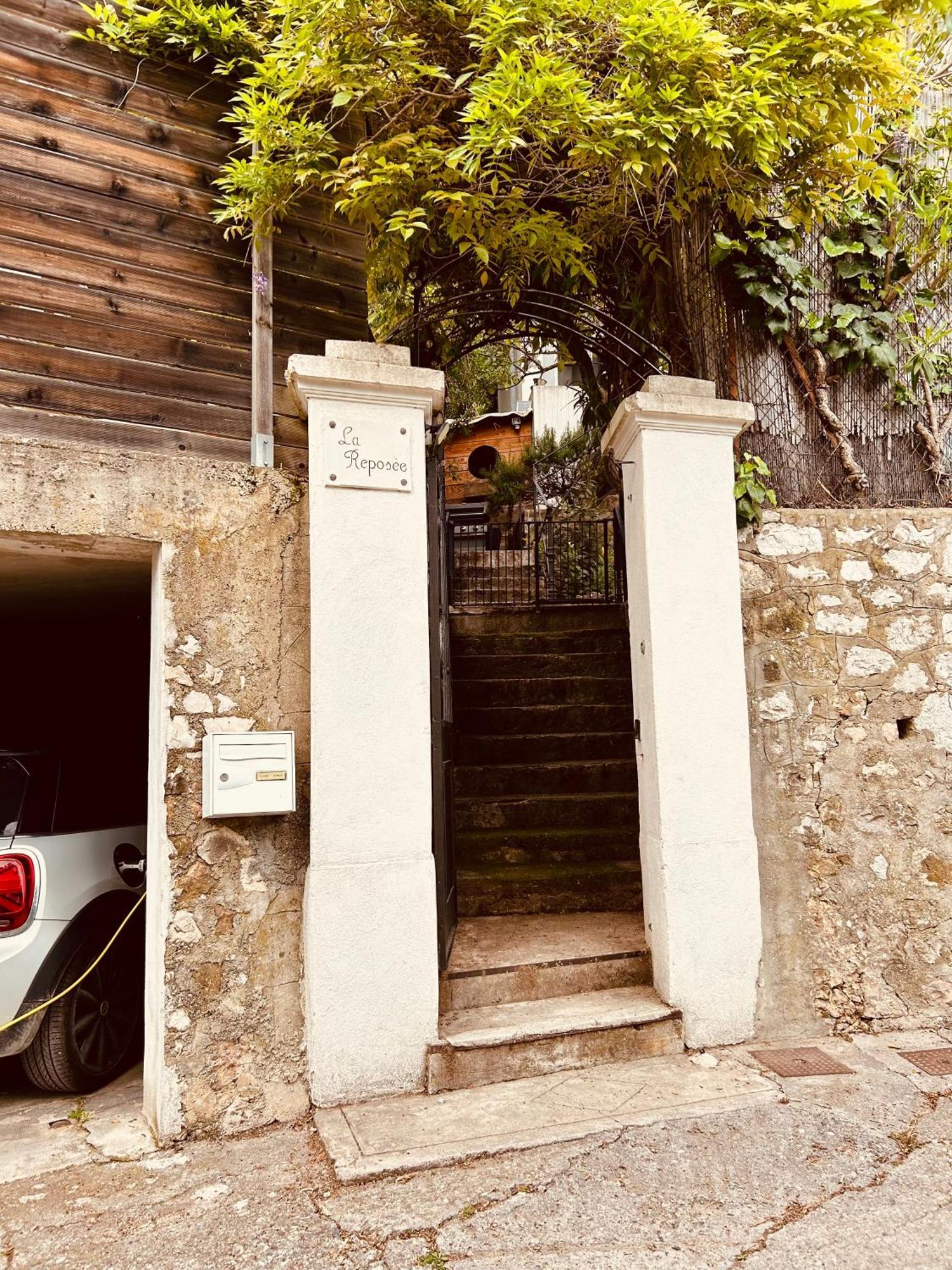 La Reposee, Bas De Villa En Plein Coeur De Vence Exterior photo
